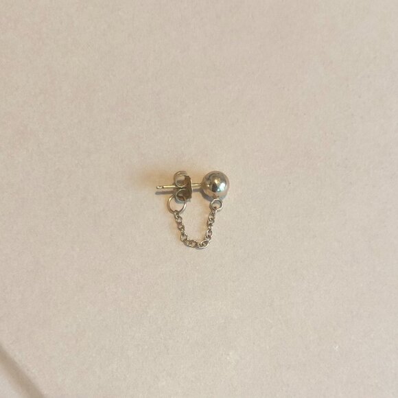 Bluboho Ball Chain Earring_SINGLE Earring - Picture 2 of 6